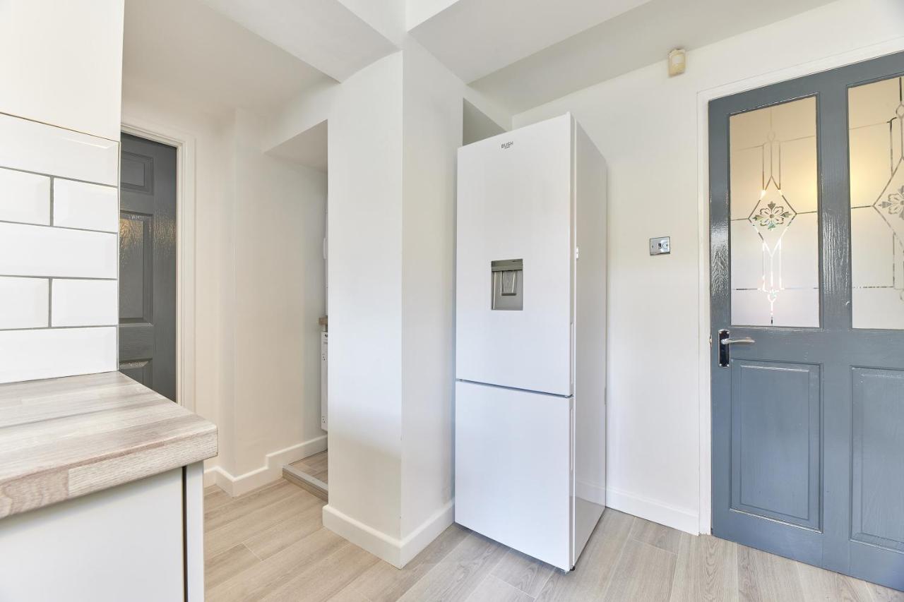 Вілла Maddison House, Beautiful New Renovated 5Bed House Блайт  Екстер'єр фото